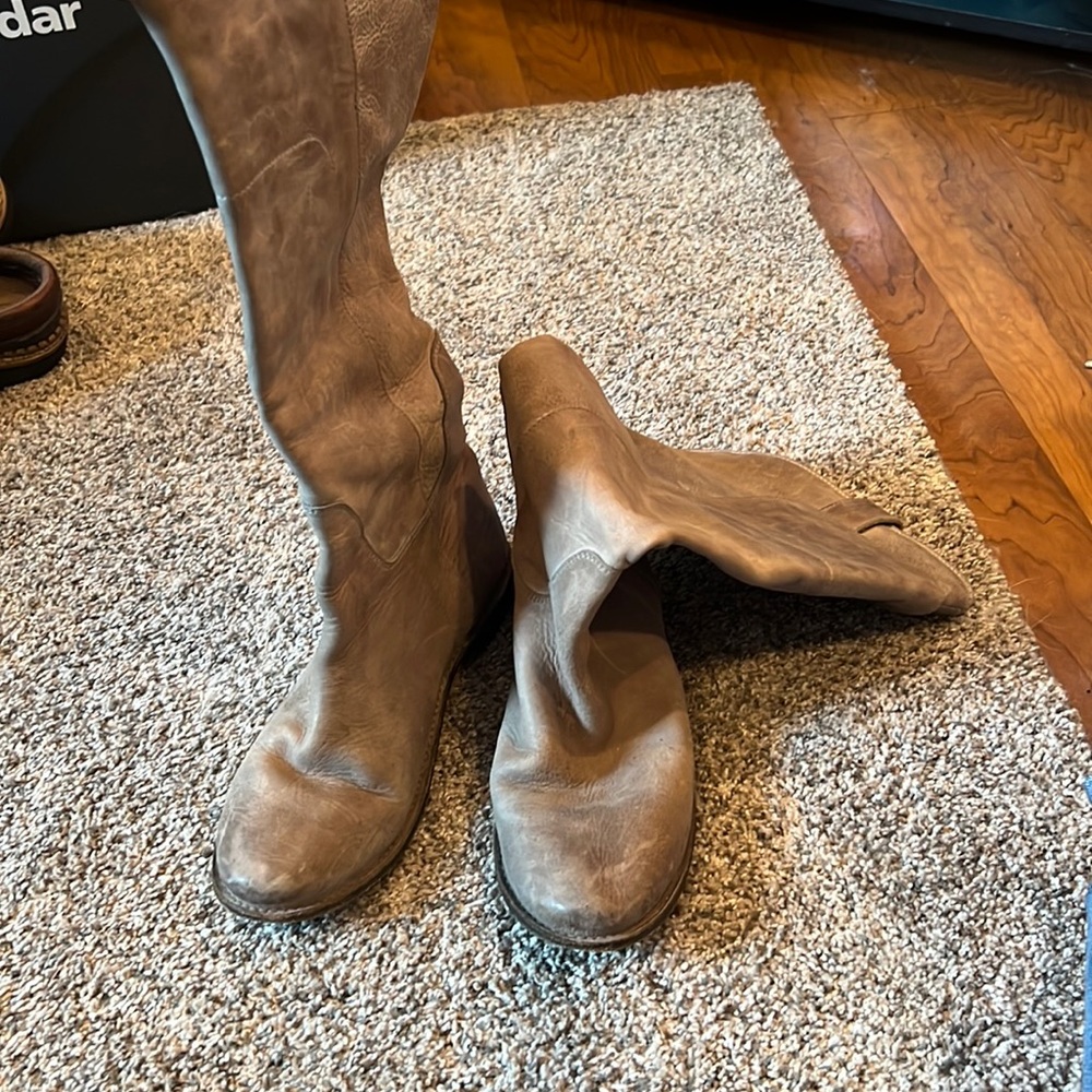Gently worn Frye boots